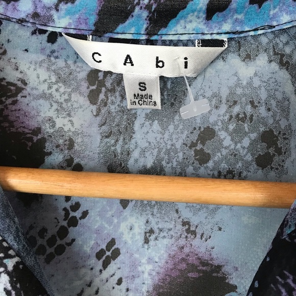 Cabi Small Sheer Blue Purple Animal Print Blouse - Picture 2 of 6